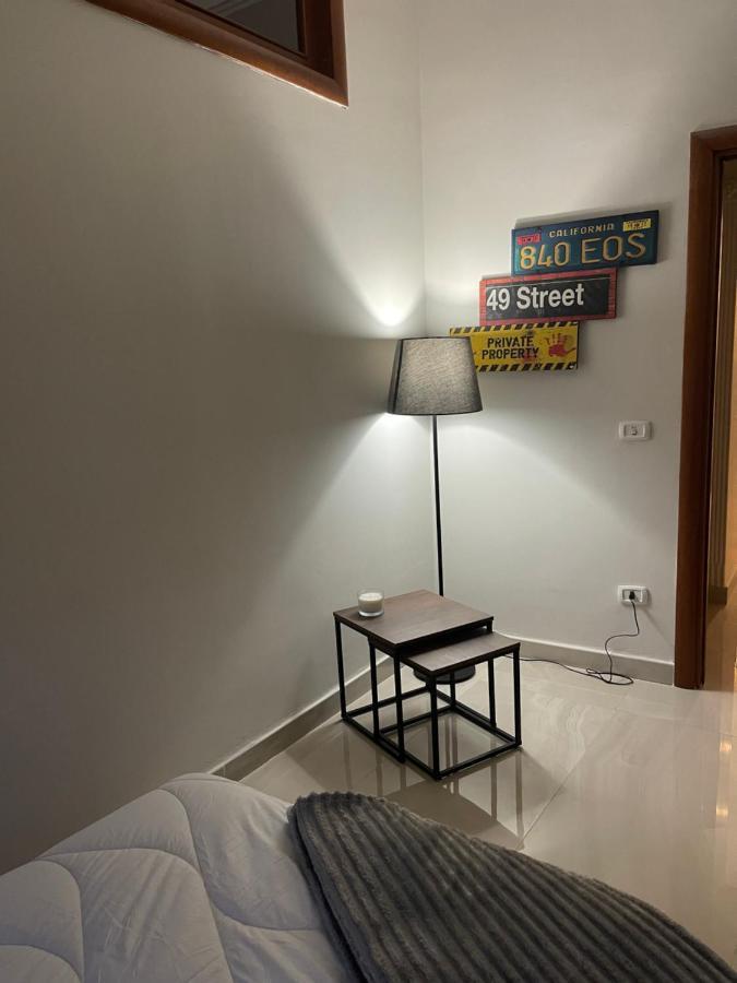 Apartamento Miracles On 32Th Street Nápoles Exterior foto
